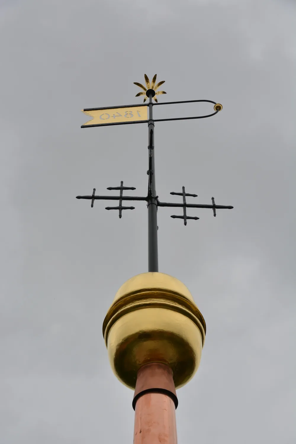 Restaurierung der Wetterfahne in Eberholzen
