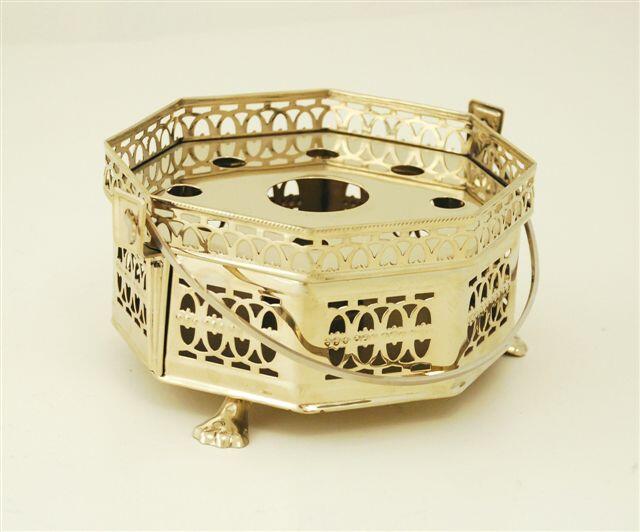 eckiges, ostfriesisches Stövchen mit Rand