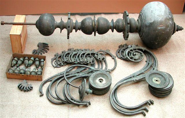 Restaurierung der Leuchter 