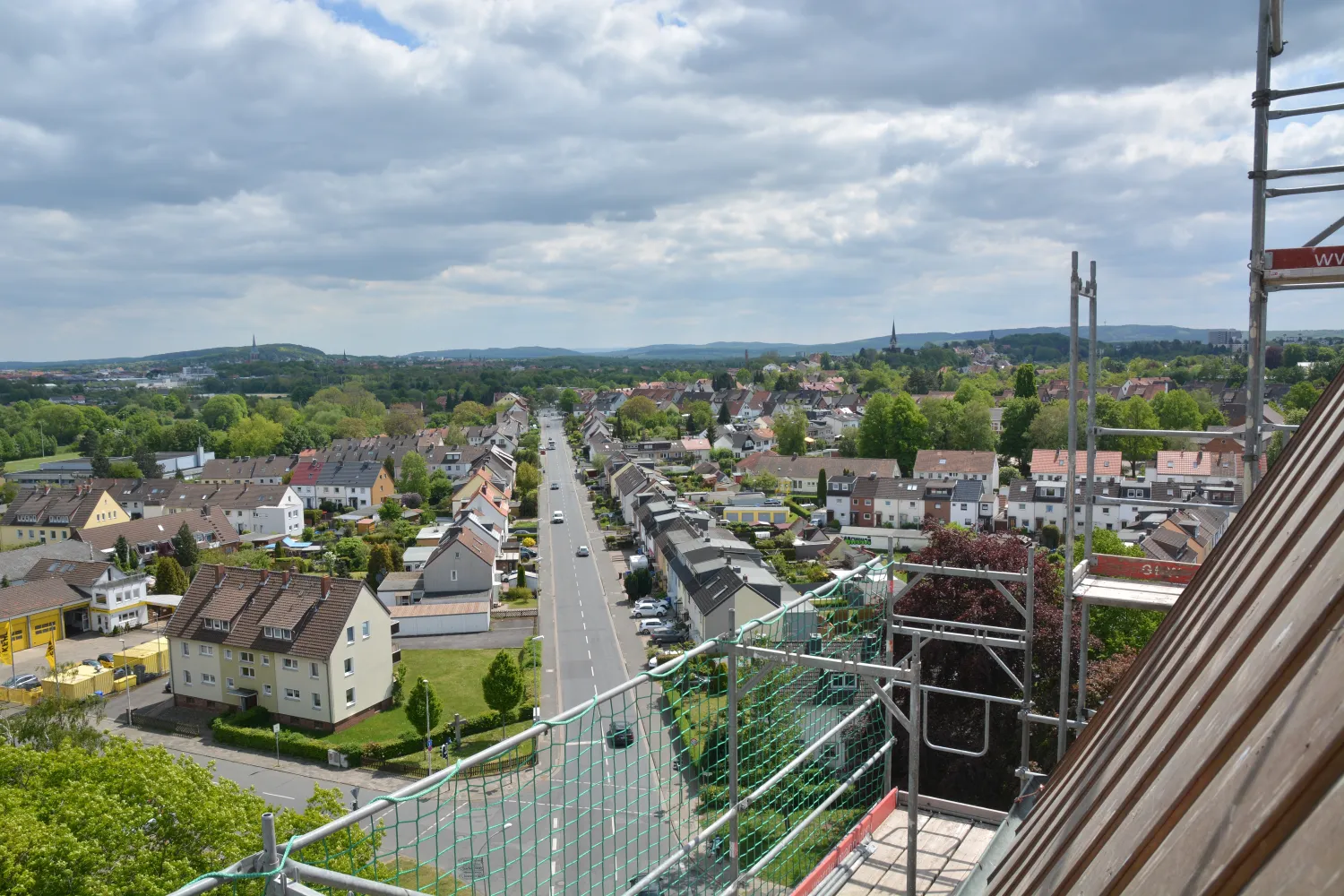 Restaurierung der Turmuhren und der Wetterfahne in Hildesheim Himmelsth&uuml;r St. Pauluskirche