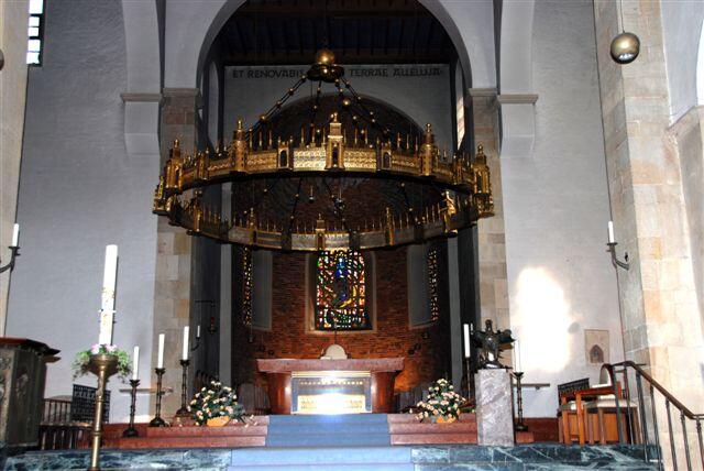 Heziloleuchter im Dom zu Hildesheim