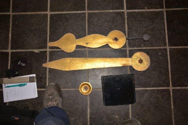 Restaurierung Wetterhahn der Kirche in Holle