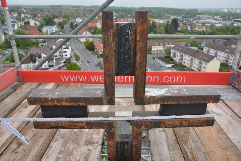 Restaurierung der Turmuhren und der Wetterfahne in Hildesheim Himmelsthür St. Pauluskirche