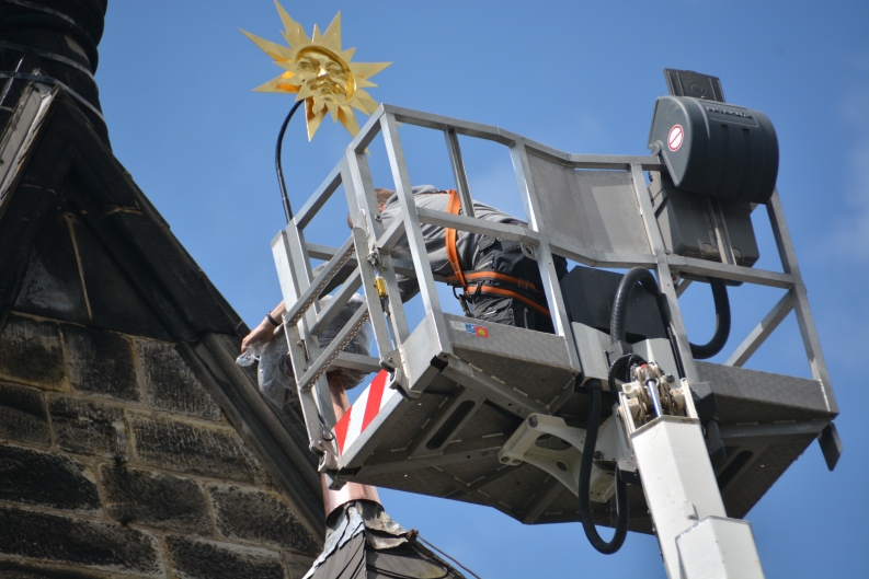 Restaurierung Hannover - Kirche Herrenhausen: Sonne