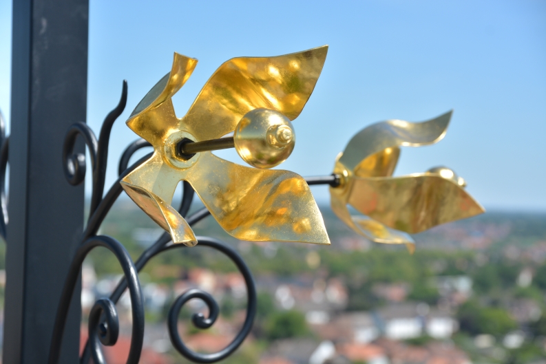 Fertig Restaurierte Turmbekrönung