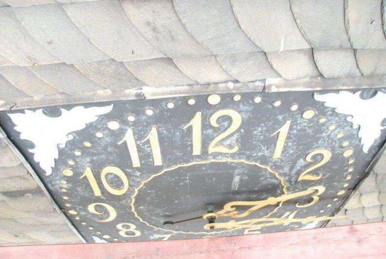 Restaurierung Ziffernblatt